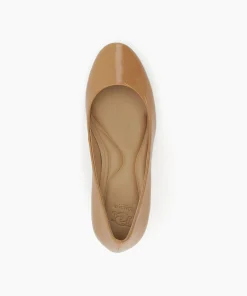 Discount Border - Camel Heels