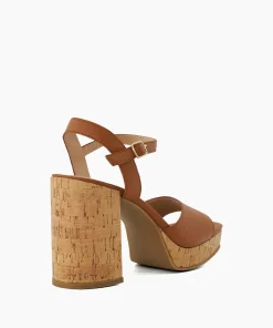 Hot Jacuzzi - Tan Block Heeled Sandals