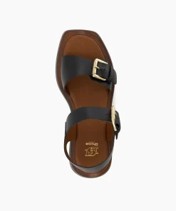 Shop Loells - Flat Sandals