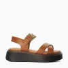Outlet Lovett - Tan Flat Sandals