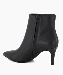 Online Obsessive 2 - Black Ankle Boots