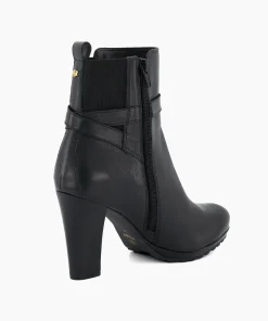 Clearance Orielle - Black Boots