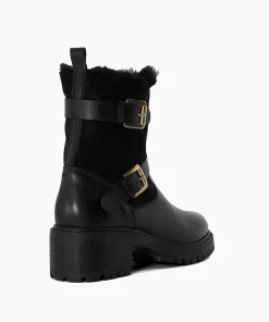 Online Perform - Black Boots