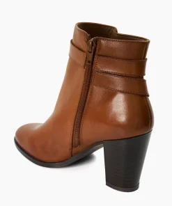 Store Philippa 2 - Tan Ankle Boots