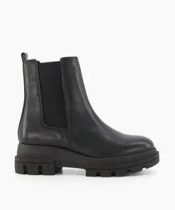 Fashion Provenses - Black Boots