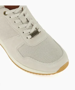 Shop Trilogy - Off Trainers