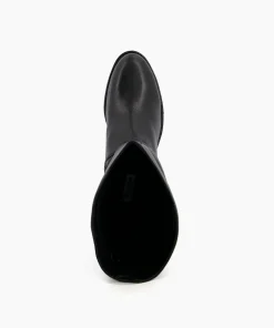 New Tyling - Black Boots